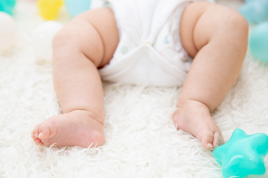 【赤ちゃん特有の肌トラブル】おむつかぶれの原因と効果的な対策を専門家が解説！大正健康ナビ