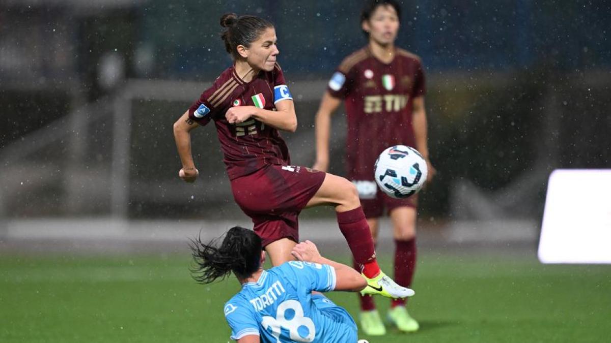 Sport Femminile in Pericolo: Bocciato Emendamento per Rifinanziare il Professionismo