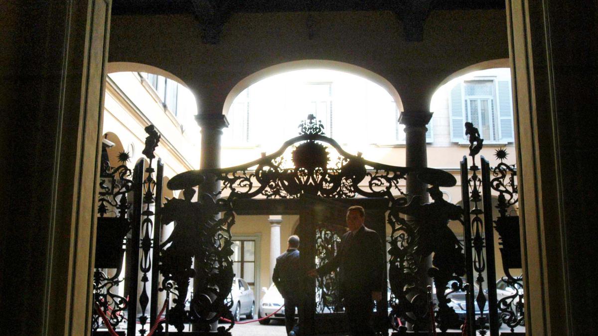 Banche, quanto vale il terzo polo della finanza italiana Siena-Milano-Trieste