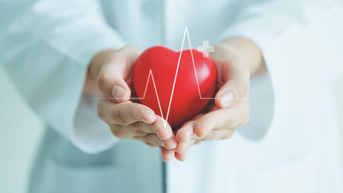 Aumenta il rischio di malattie cardiovascolari: le bevande zuccherate nemiche della salute