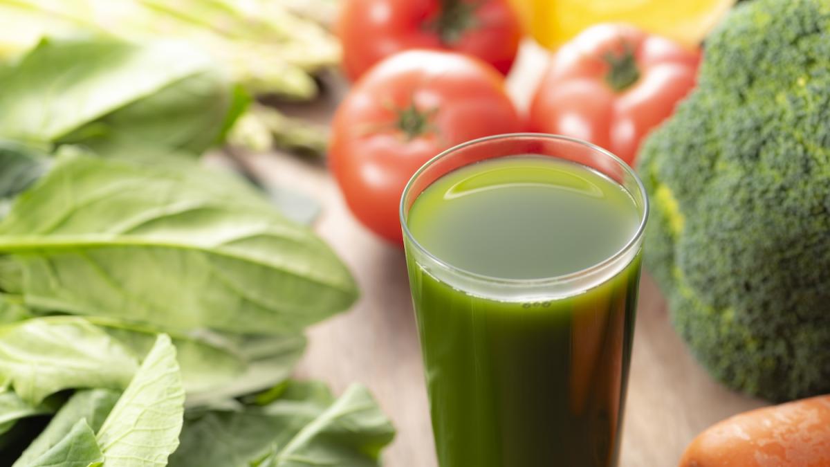 Pericoli della Dieta Liquida Detox: Rischi per la Salute in Solti 3 Giorni