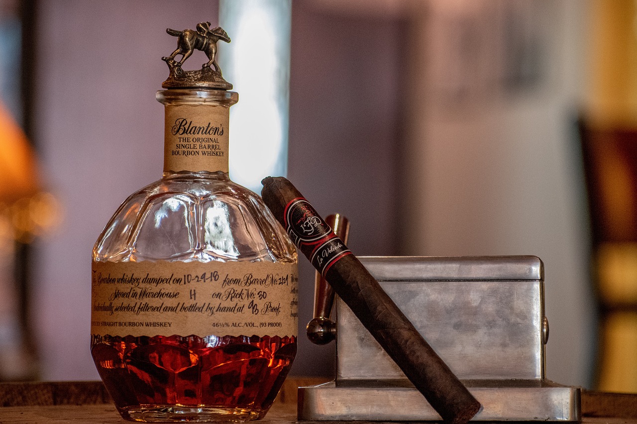 Descubre los mitos y leyendas detrás del bourbon, ícono de Estados Unidos