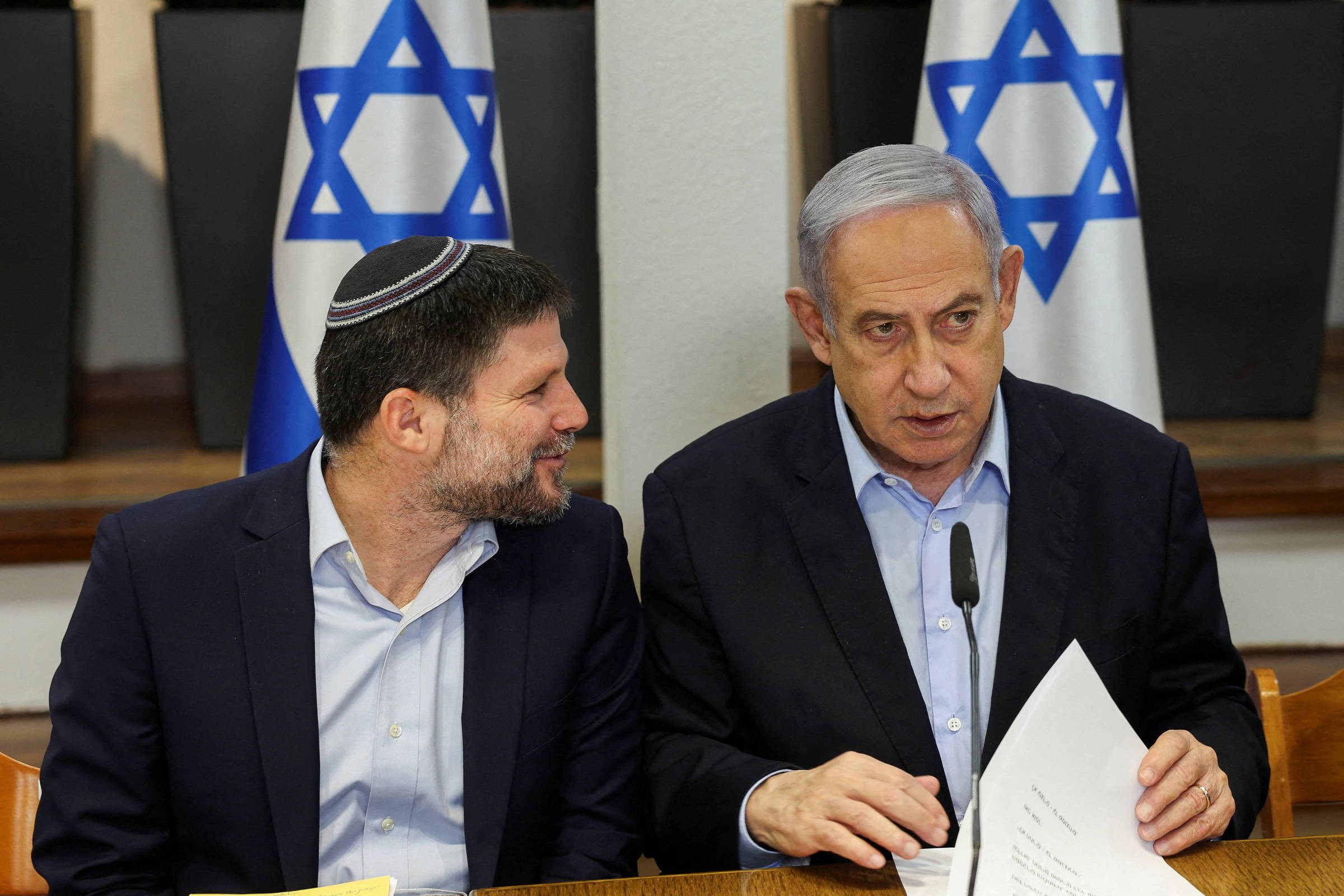 Ministro de Finanças de Israel Alerta: Gaza Será 'Desmantelada' Após Ataques
