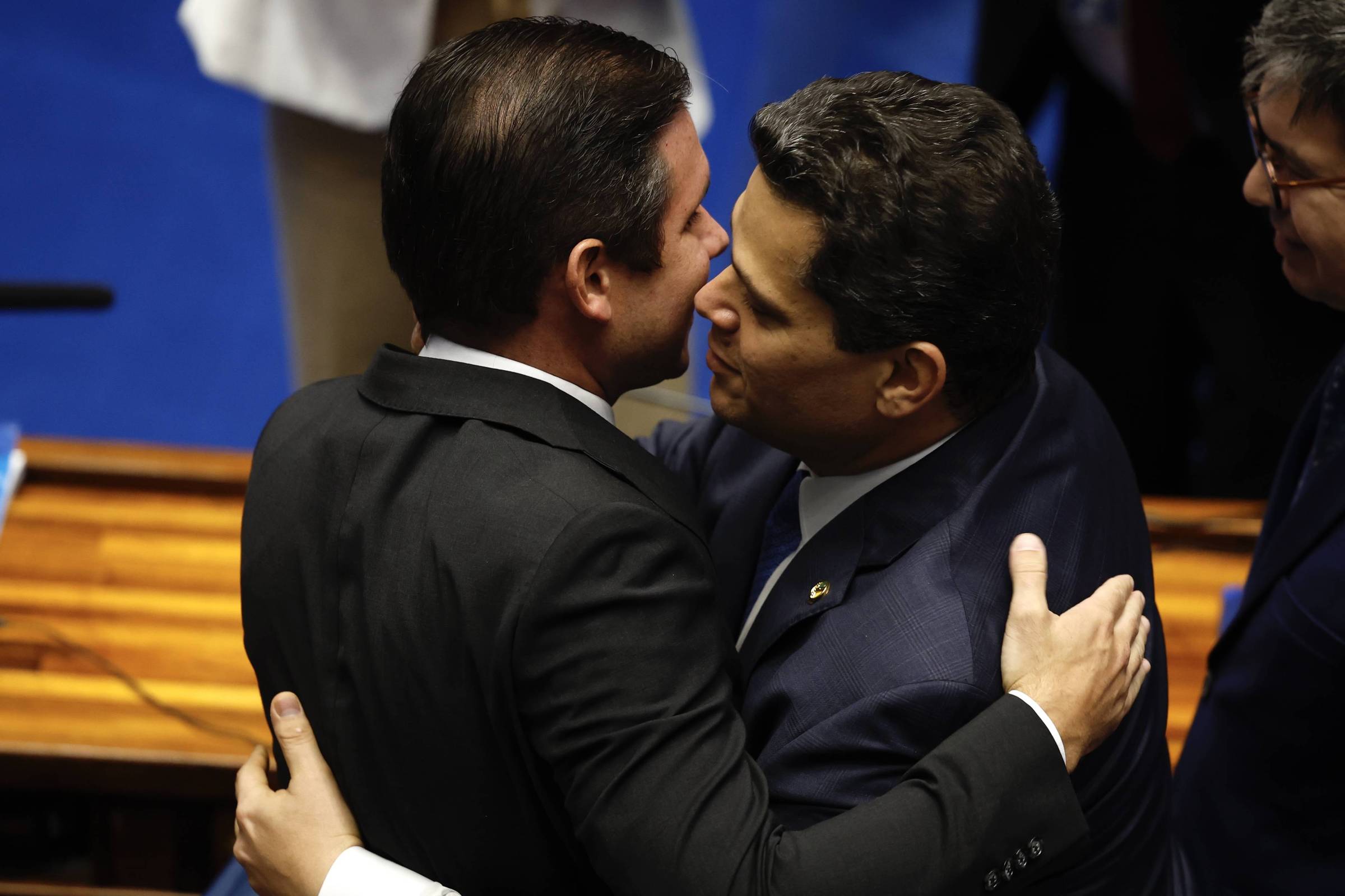 Aprovação Sem Precedentes: Congresso Autoriza Pagamento a Profissionais de Saúde com Emendas Parlamentares