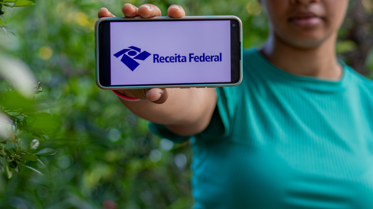 Segredos da Receita Federal: O que Eles Sabem sobre a Sua Vida Financeira?