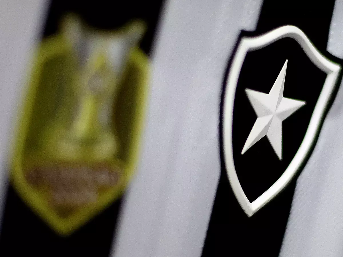 Botafogo em Crise Financeira: Atrasos Salariais e o Impacto no Desempenho do Time