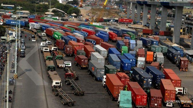 Macet Parah di Tanjung Priok Sebabkan Kerugian Miliaran Rupiah bagi Pengusaha!