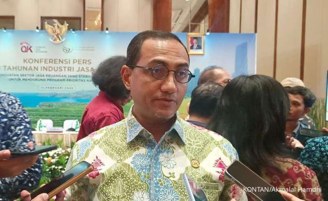 <b>Ratusan Ribu Orang Teredukasi! OJK Targetkan 5,6 Juta Peserta Edukasi Keuangan Hingga 2025</b>
