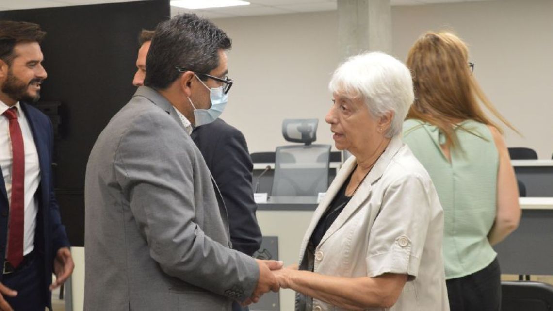 Investigación Neonatal: El comisionado policial revela detalles sobre comunicaciones clave