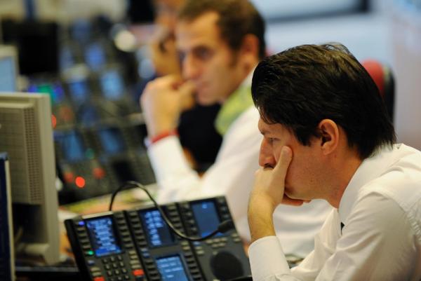 Bursa Eropa Melemah, Investor Saham Dikecewakan Laporan Keuangan hingga Negosiasi Tarif AS
