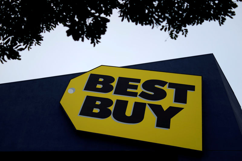 Best Buy'ın Teknoloji Direktörü Brian Tilzer ayrılıyor - Bloomberg