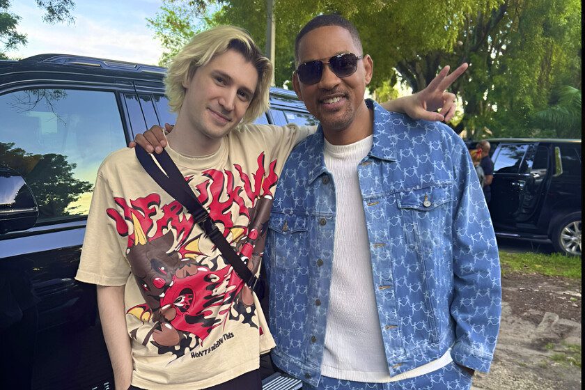 ¡Sorprendente encuentro! xQc recibe la visita inesperada de Will Smith en su transmisión en vivo