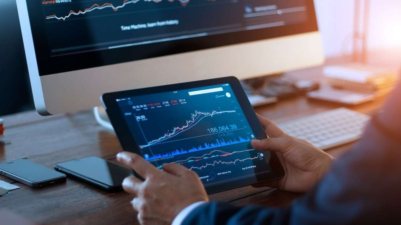 Borsa Şoku! BIST 100'de Beklenmedik Düşüş: Finans Dünyasının Gündemindeki Son Gelişmeler