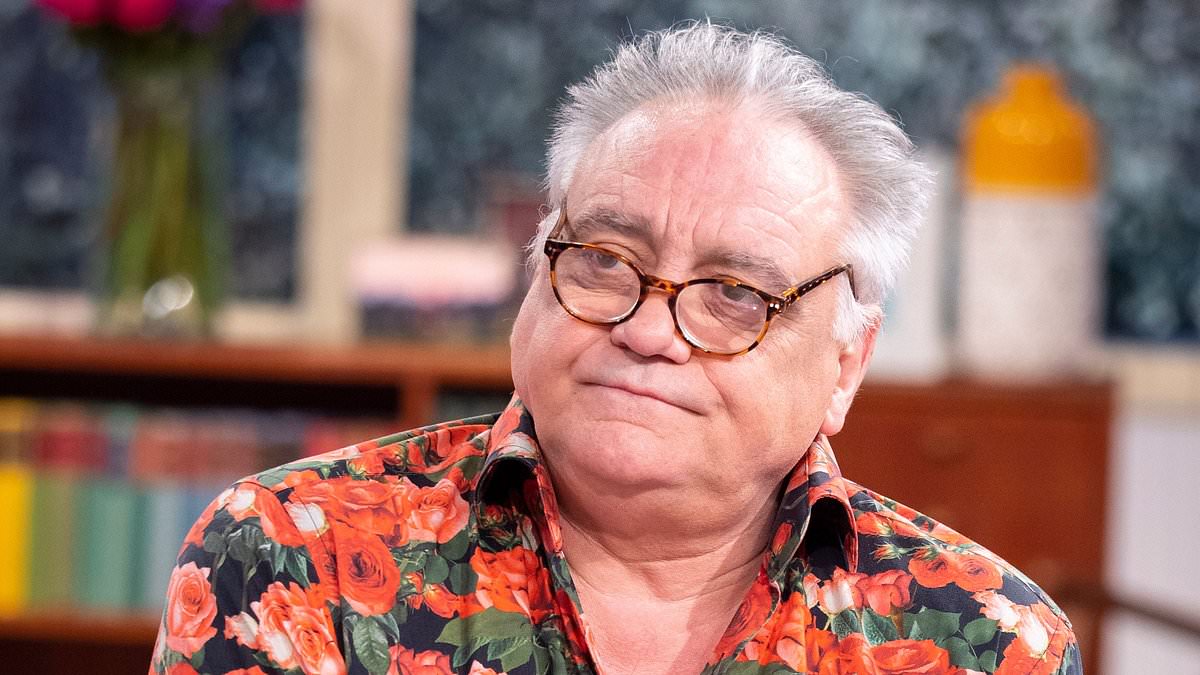 Tony Slattery's Brave Battle: Cocaine Addiction, Bipolar Disorder and Depression