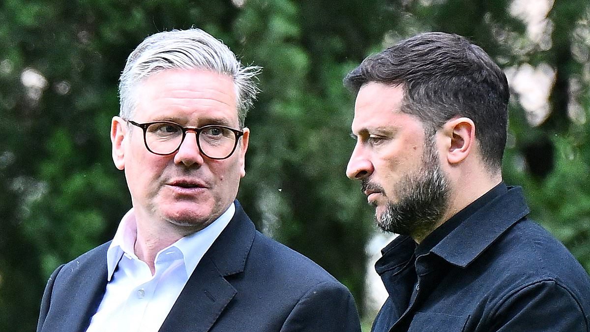 Starmer and Zelensky Unite at Pope Francis' Funeral, Reaffirm Commitment to Ending Russia-Ukraine War