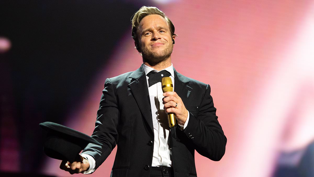 Olly Murs Apologises to Fans After Cutting Hydro Show Short Due to Sudden Voice Loss