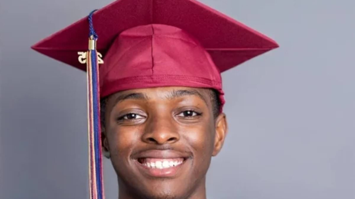 From Burger King to Riches: Georgia Teen's Inspiring Story of a $138,000 Fortune