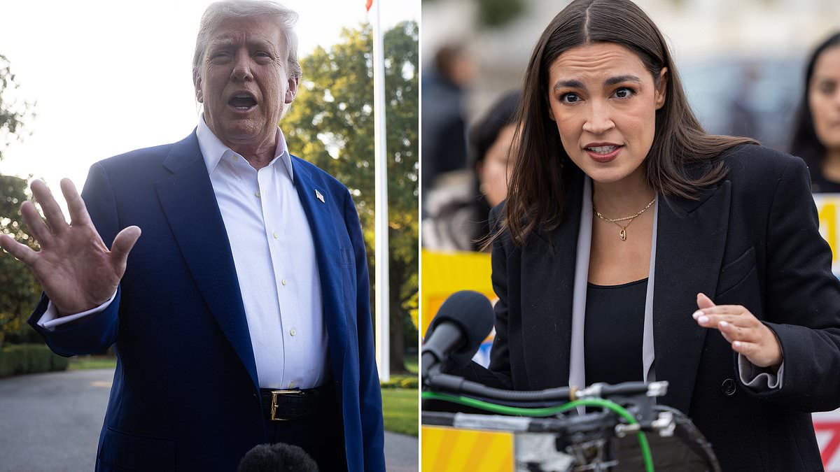Trump Balas Sindiran AOC yang Mengancam Impeachment Atas Serangan ke Iran: 'Bodoh!'