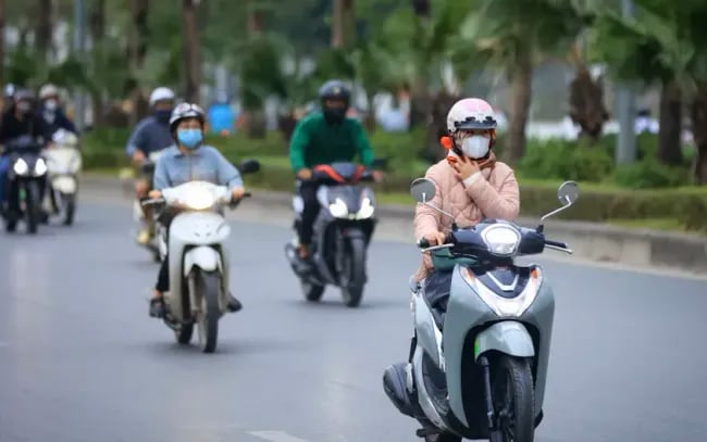 Cập nhật thời tiết 3 ngày tới: Không khí lạnh ập đến, Hà Nội chuẩn bị đón rét