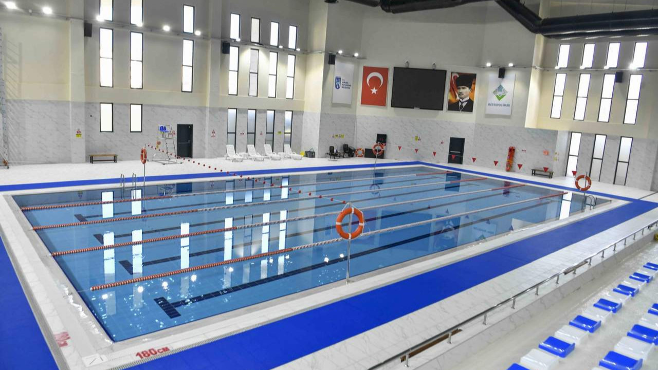 Ankara'da Yeni Bir Spor Cenneti: Sincan Atatürk Yüzme Havuzu ve Spor Kompleksi Açıldı!