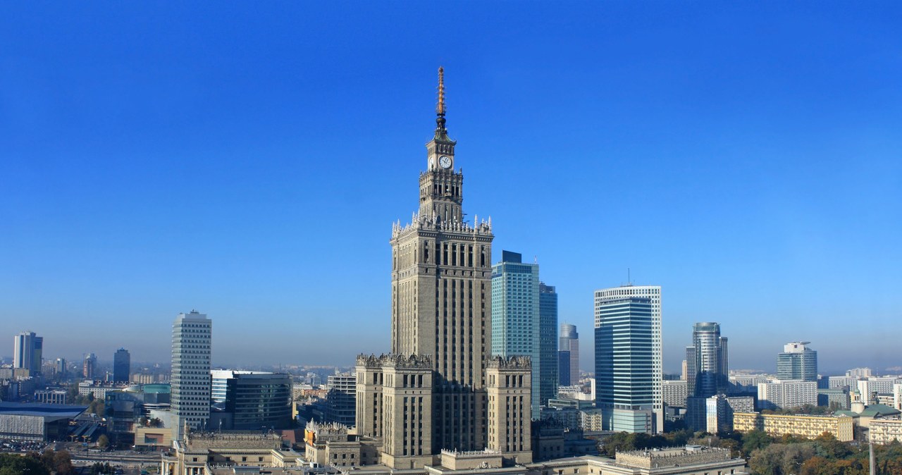 Czy koniec z mitem o 'polskim hydrauliku'? Hiszpańskie media chwalą polski wzrost gospodarczy