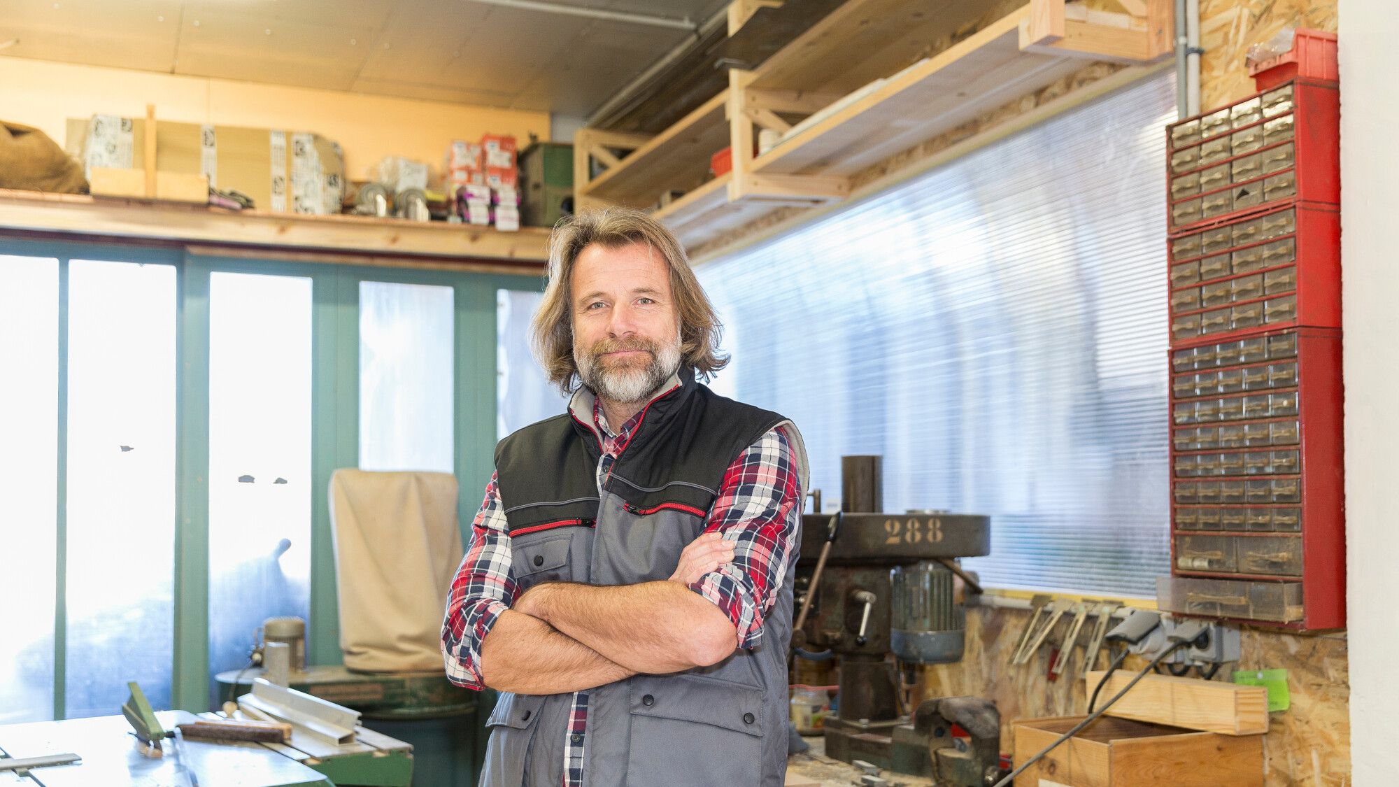 Reconversion professionnelle après 50 ans : Guide complet pour réussir votre changement de carrière