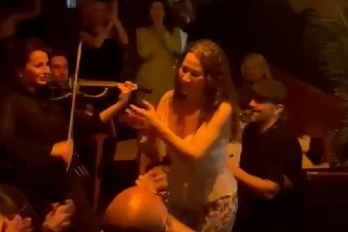 Çiğdem Sabancı'nın İlginç Boşanma Kutlaması: 27 Yıl Sonrası Dansla Yeni Başlangıç