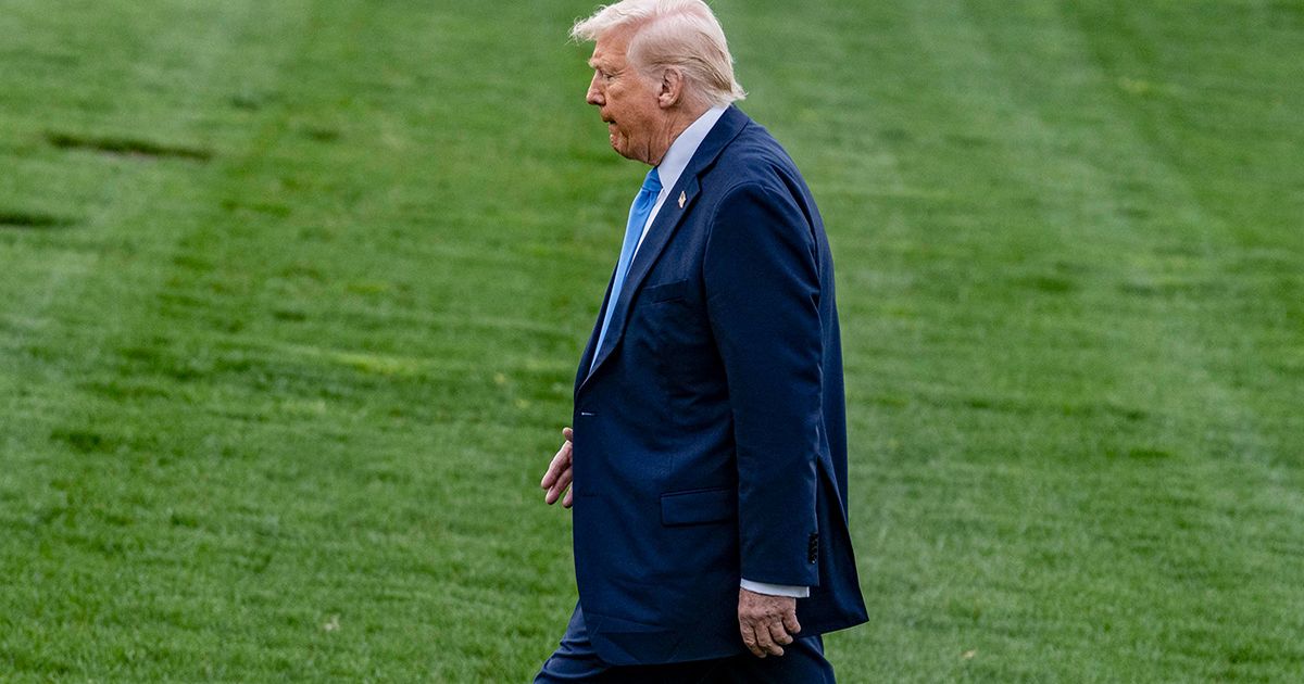 Donald Trump could face serious health condition as photos emerge, doctor suggests