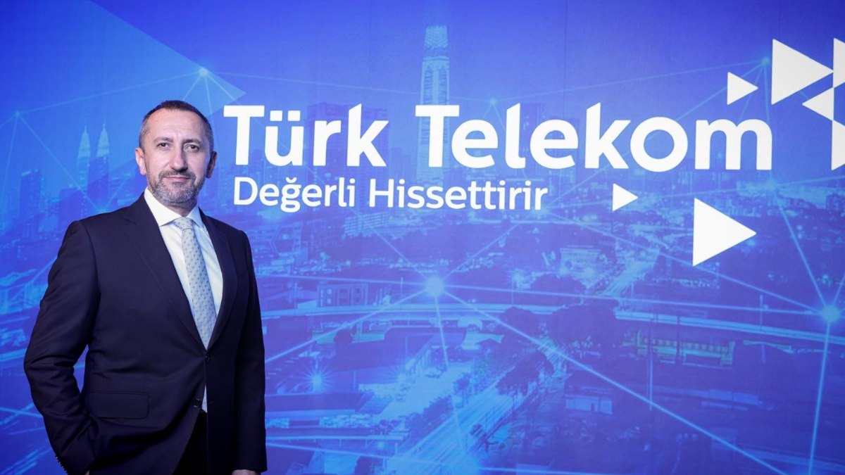 Türk Telekom 2024'te Hız Kesmeden Büyüyor: 5G Öncesi Mobilde Rekor