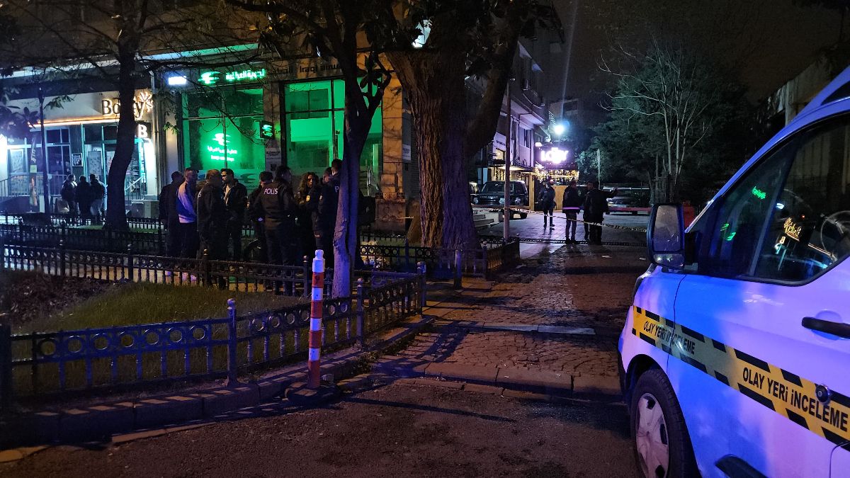 İstanbul'da Eğlence Mekanında Silahlı Çatışma: 2 Kişi Yaralandı