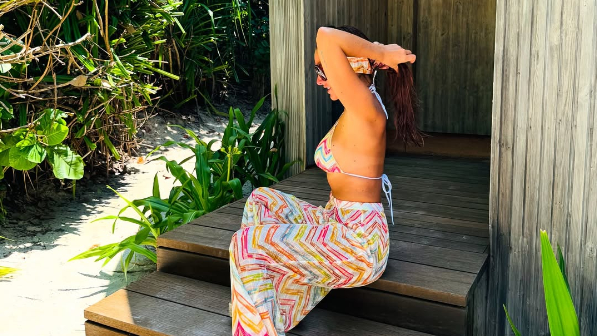 Hadise'nin Maldivler'deki Rüyası: Bikinili Pozları ve Tatil Keyfi Bizi Bıraktı!