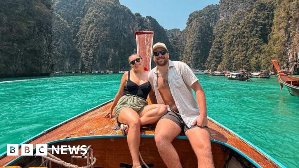 Couple chase bucket list dreams after health scares