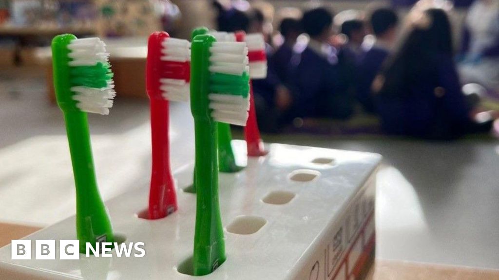 Children get free toothbrushes in oral-health drive