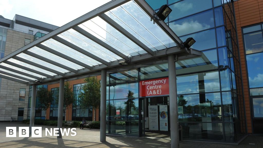 Mental health patient treated via virtual ward
