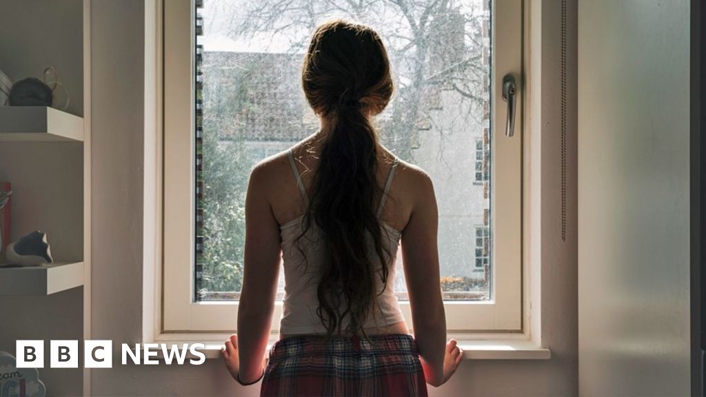 Supporting Teen Mental Health: A Guide for Parents and When to Seek Professional Help