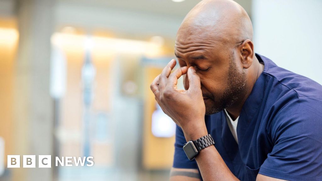 Mental health issues 'common phenomenon' in healthcare staff