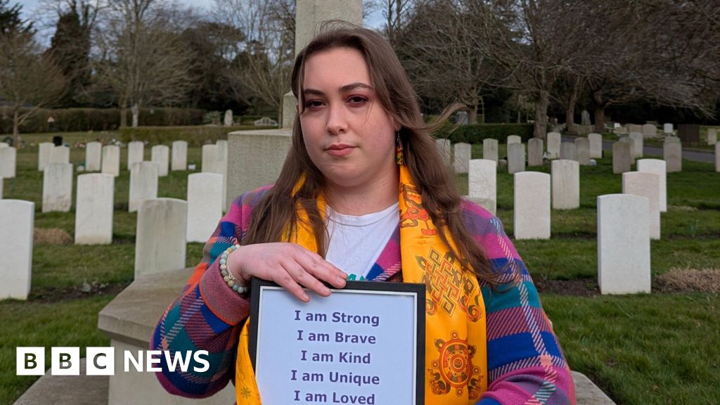 Essex Photographer's Powerful Project: Shining a Light on Mental Health Challenges