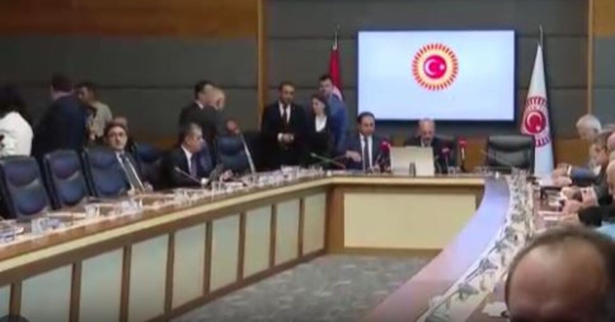 Sağlık alanına yönelik düzenlemeler içeren kanun teklifi komisyonda