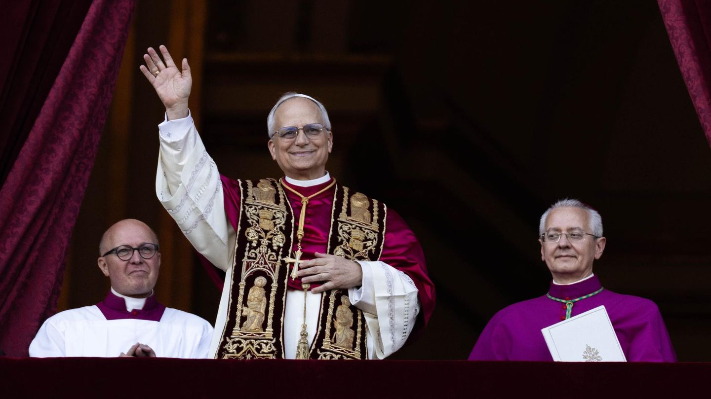 Vatikan in der Krise: Papst Leo steht vor finanziellen Herausforderungen nach Amtsantritt