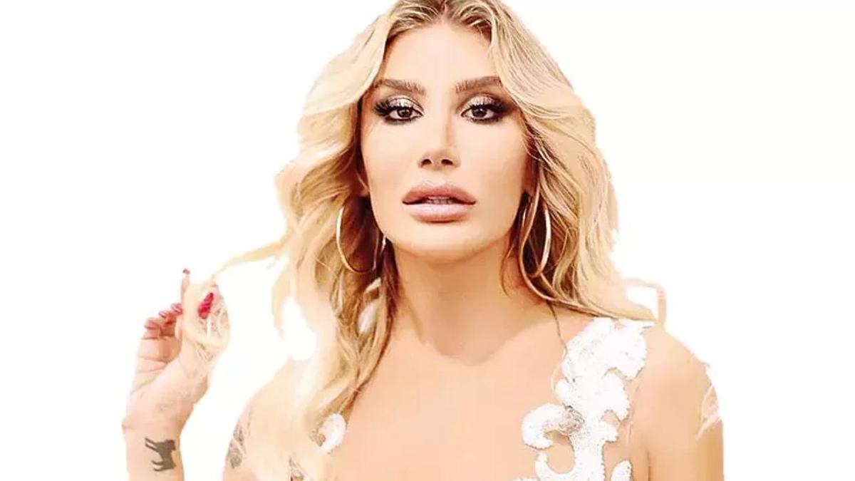 İrem Derici Hastaneye Kaldırılma Gerçeği! Şarkıcı Sağlık Durumunu Açıkladı