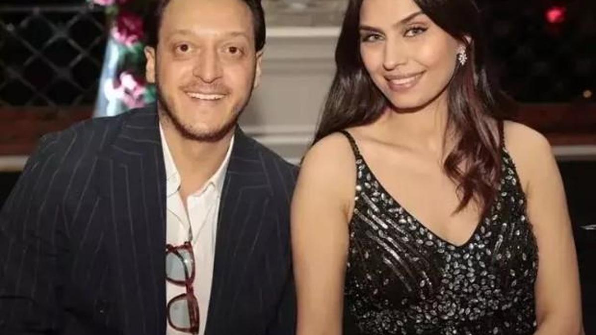 Mesut Özil'in Eşi Amine Gülşe, 32. Doğum Günü Kutlamasıyla Kalpleri Isıttı! Aile Saadeti Fotoğrafları