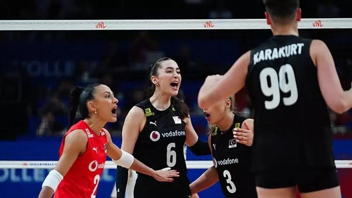 TÜRKİYE 2 - 3 İTALYA (VOLEYBOL MAÇ SONUCU) | Filenin Sultanları, Milletler Ligi'nin 3. maçında mağlup oldu