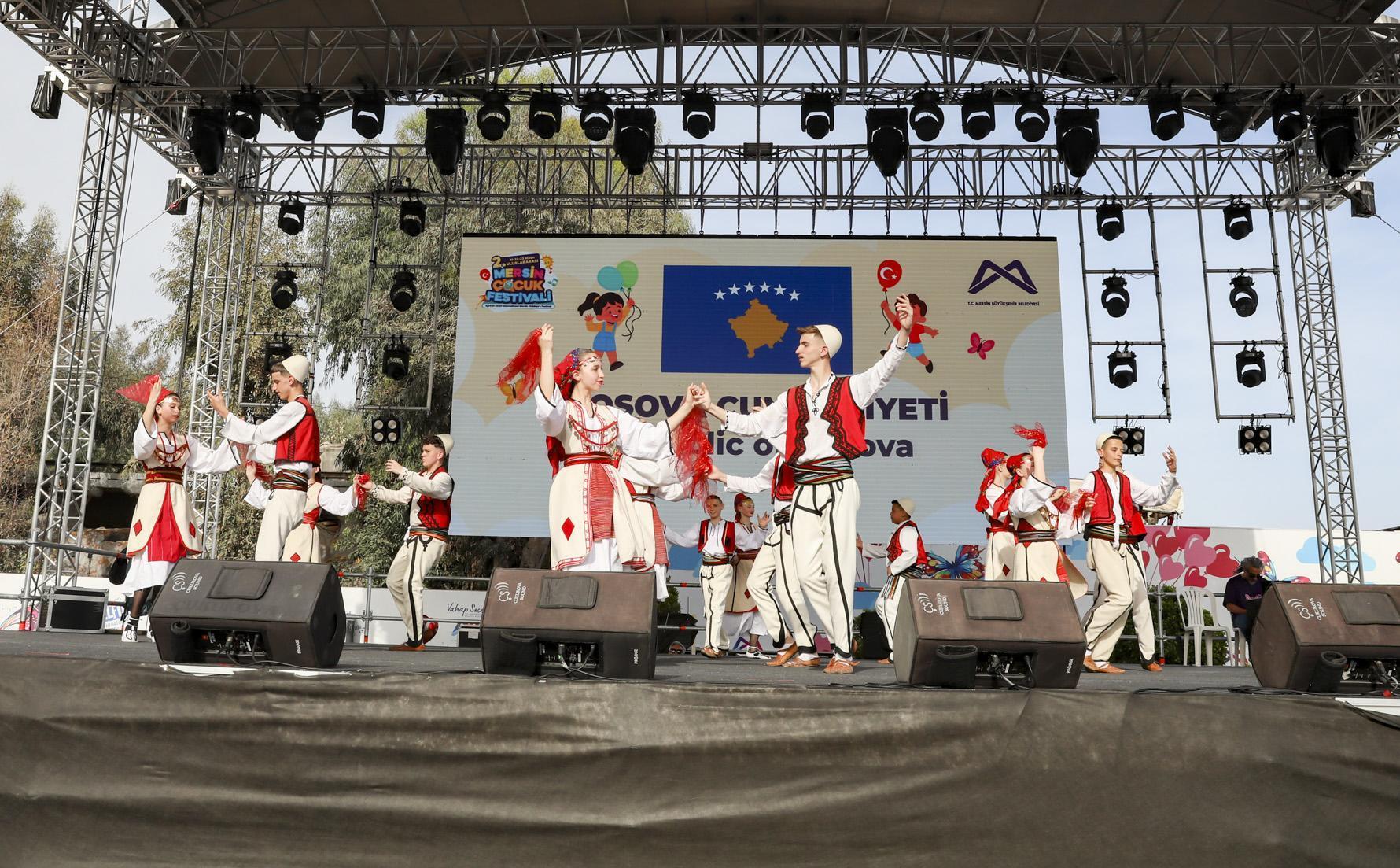 23 Nisan Coşkuyla Renklendi: Uluslararası Çocuk Festivali Tamamlandı