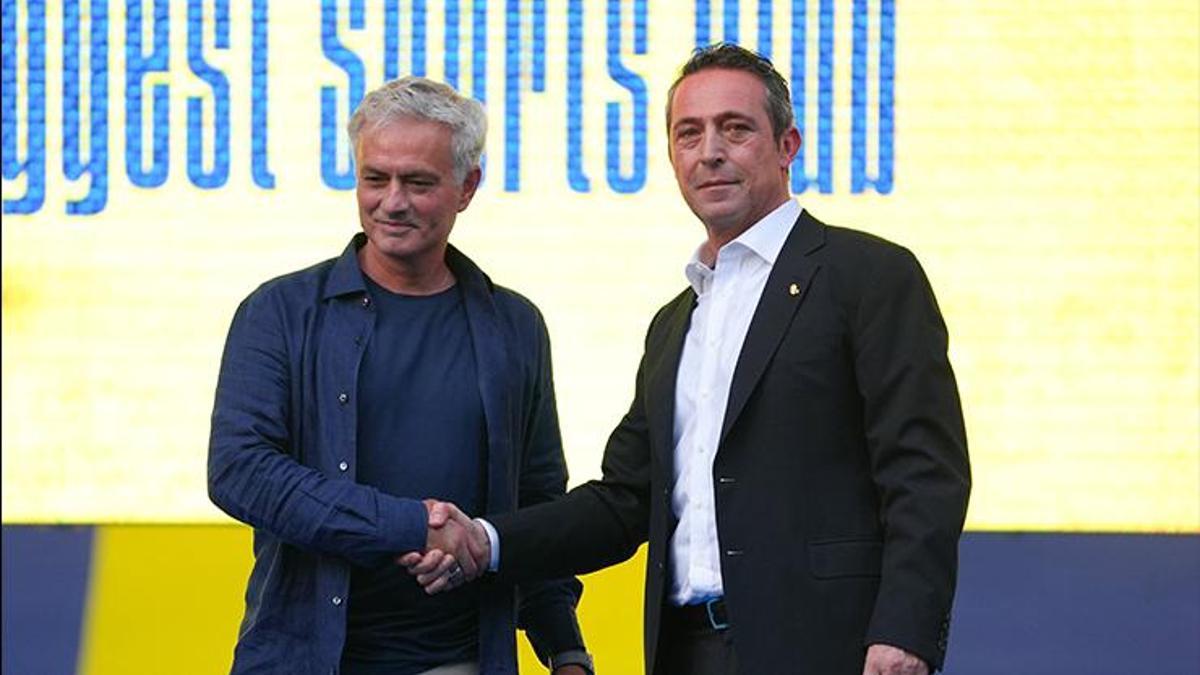 Spor Haberleri Transfer Fenerbahçe'den ayrılıp eski takımına gidiyor! Görüşmeler başladı