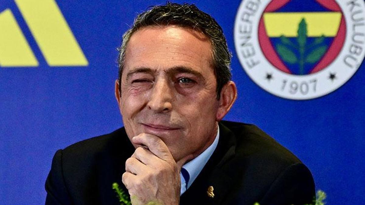 Spor Haberleri Transfer Fenerbahçe, dünyaca ünlü yıldızı 'bedavaya' transfer ediyor! Uçak havalanmak üzere...