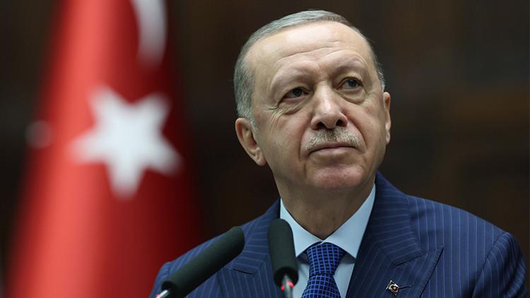 Erdoğan'dan Sert Açıklama: Saldırıları Kesinlikle Kabullenmiyoruz! Memur-Sen'e Vefa Mesajı