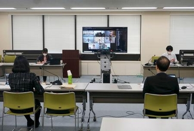 新型コロナワクチン接種後健康被害9千件認定、救済制度の対象に