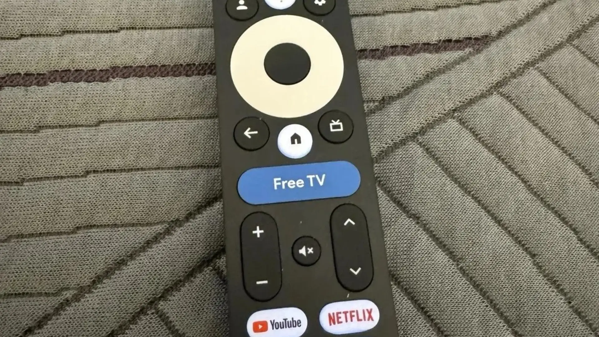 ¡Entretenimiento Ilimitado al Alcance de tu Mano! Google TV te Regala Acceso Instantáneo a Más de 100 Canales Gratuitos