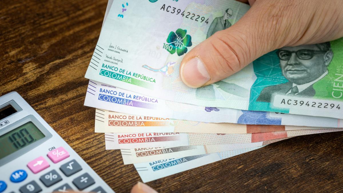 ¿Se avecina una crisis financiera en Colombia? El Banco de la República se abstiene de bajar tasas