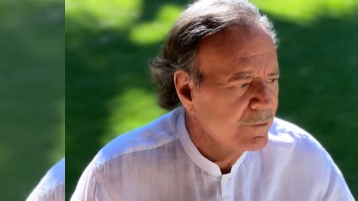 Julio Iglesias desmiente rumores sobre su salud y movilidad